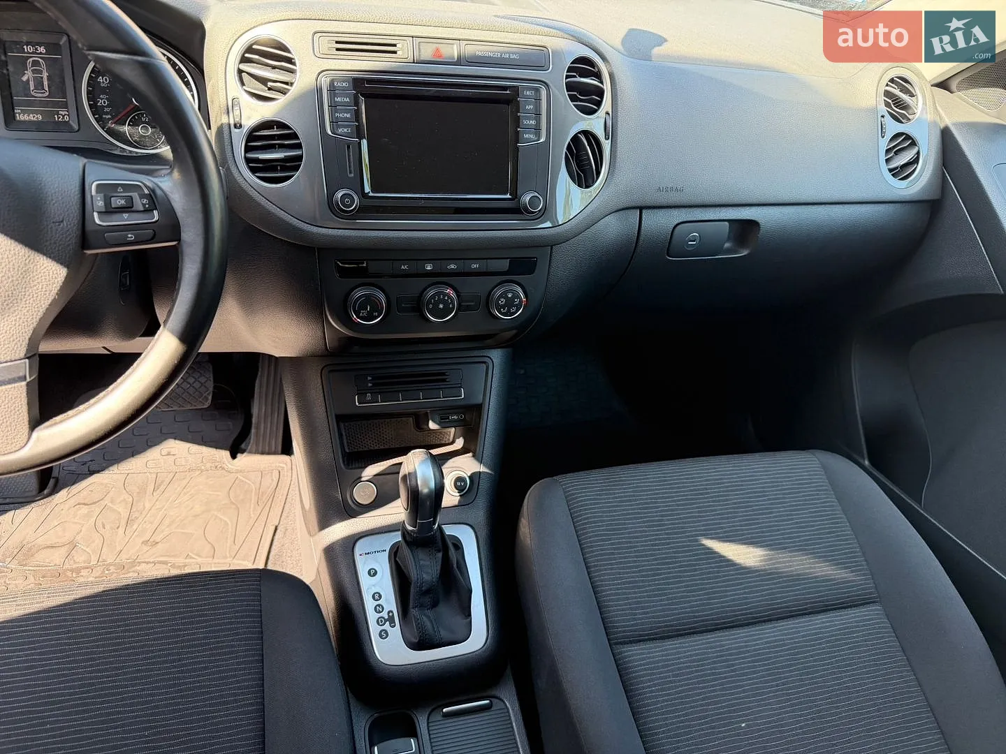 2017 Volkswagen Tiguan - мініатюра 14