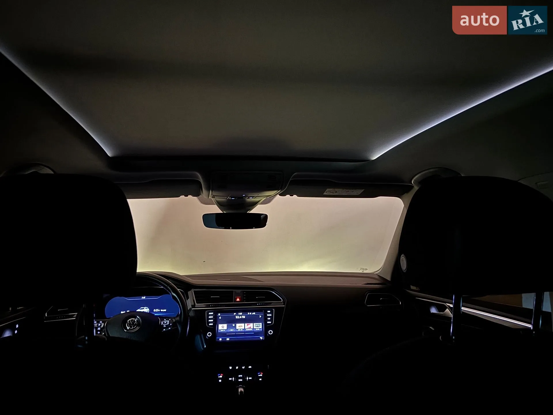 2016 Volkswagen Tiguan - мініатюра 14