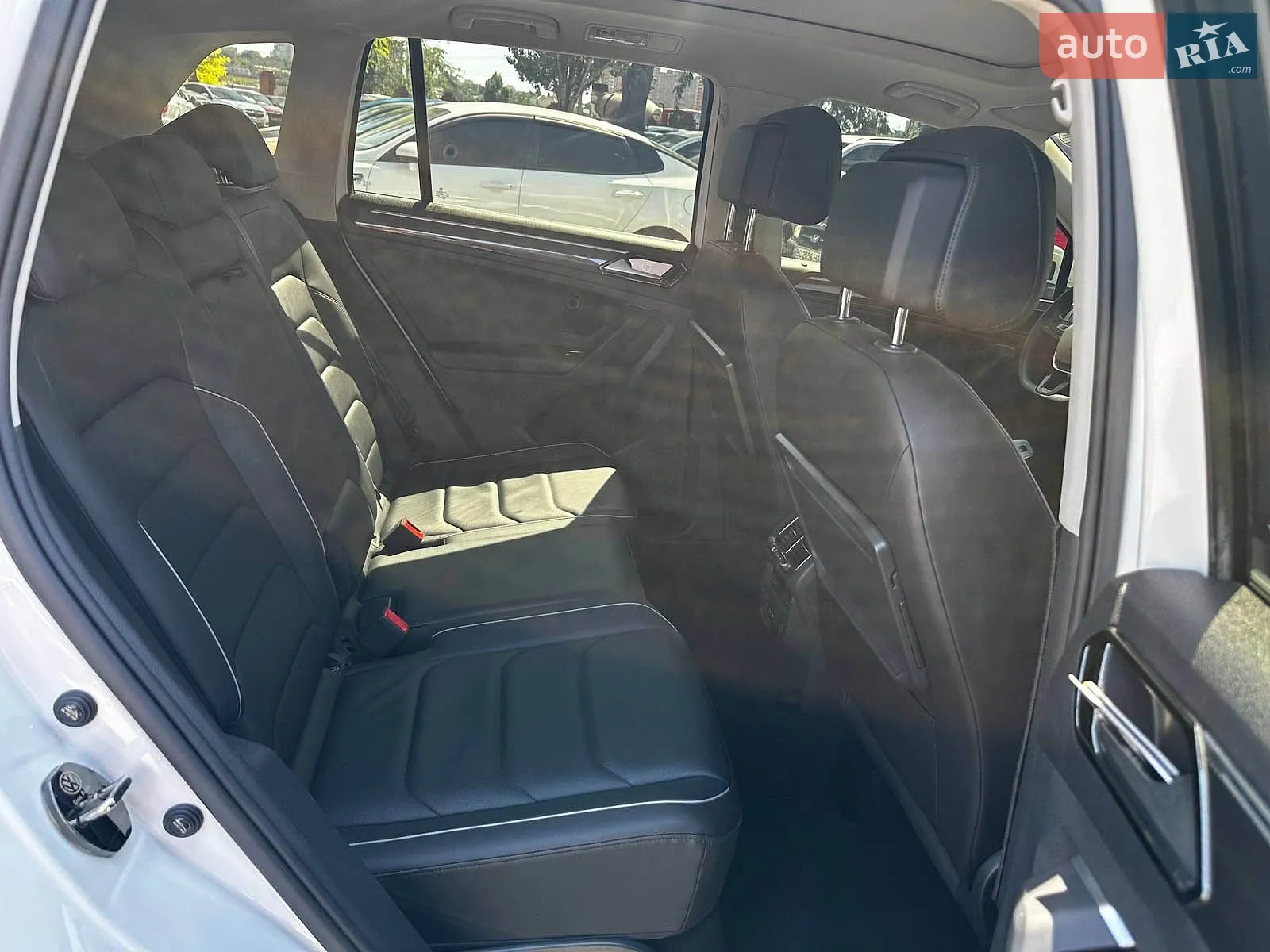 2020 Volkswagen Tiguan - мініатюра 34