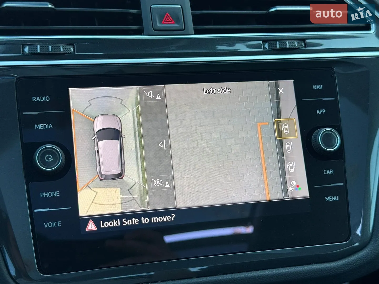 2018 Volkswagen Tiguan - мініатюра 84