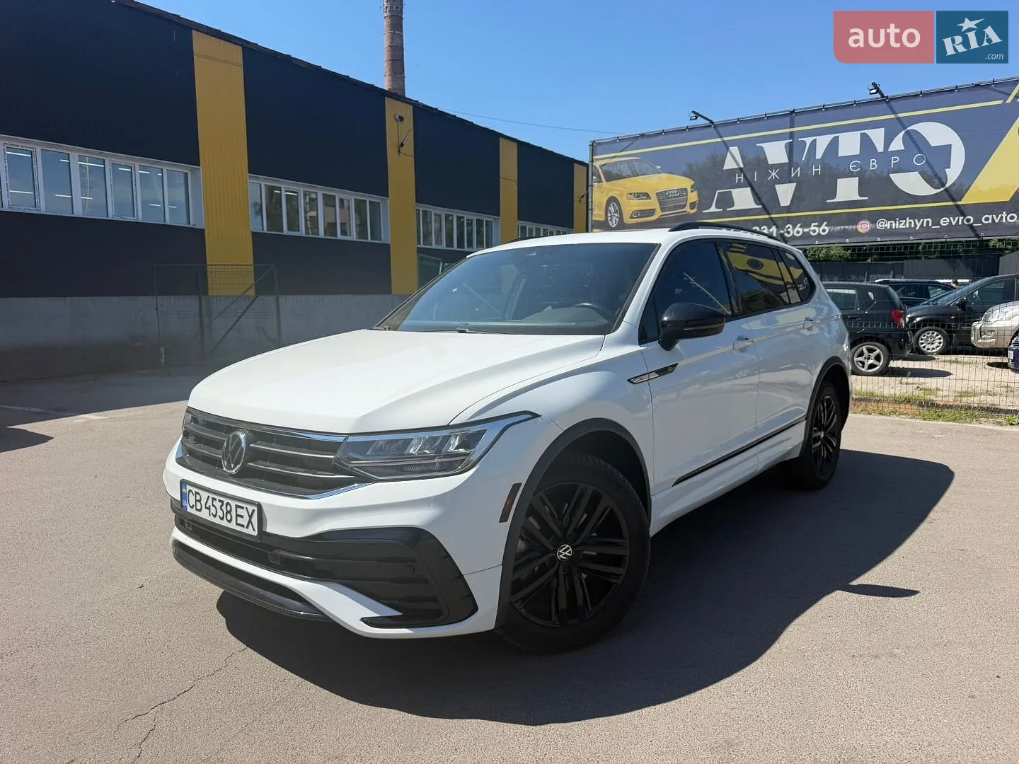 2021 Volkswagen Tiguan - мініатюра 3