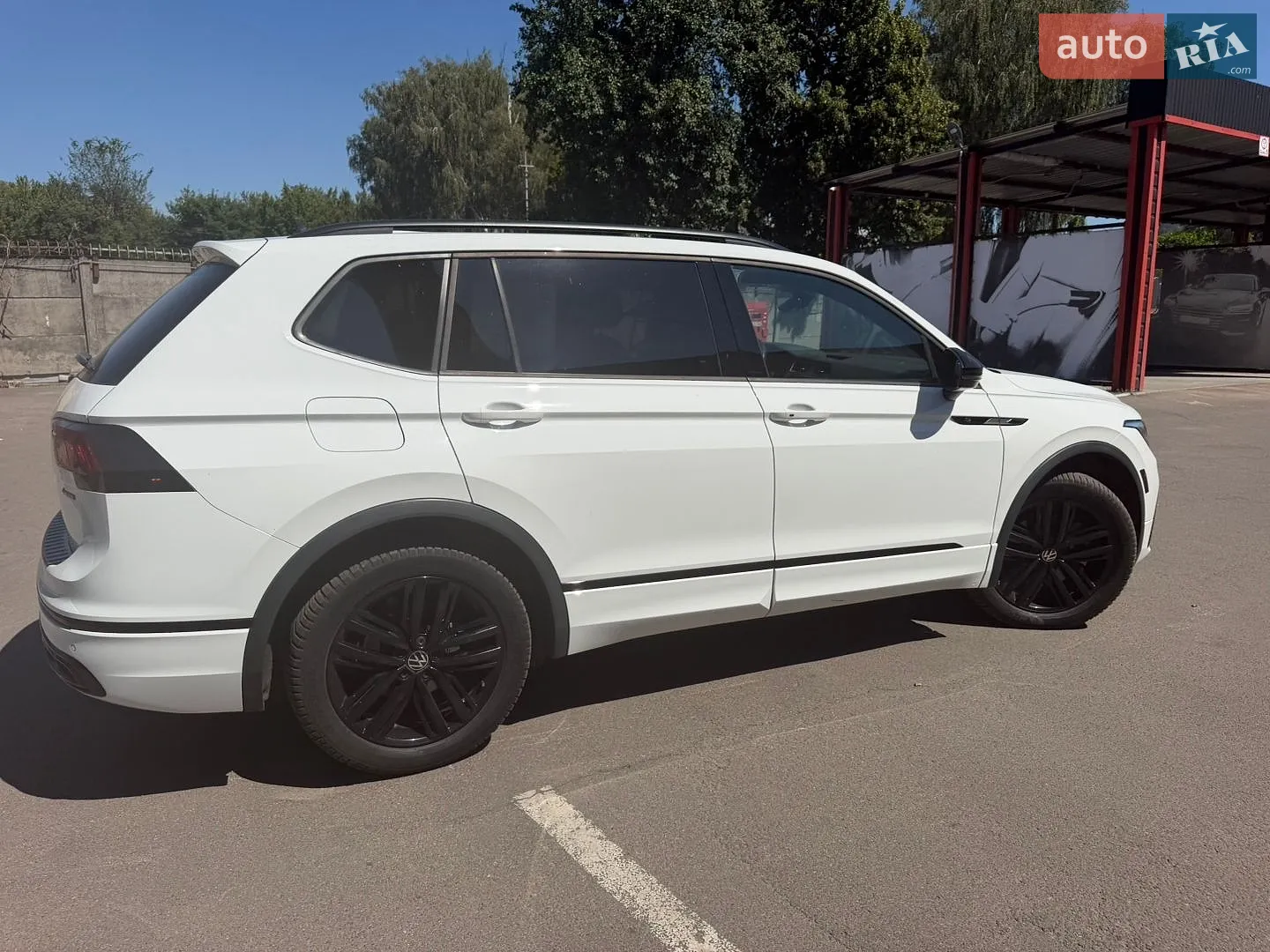 2021 Volkswagen Tiguan - мініатюра 22