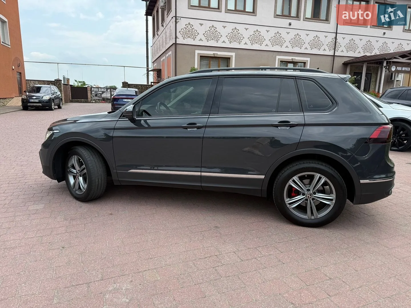 2021 Volkswagen Tiguan - мініатюра 5