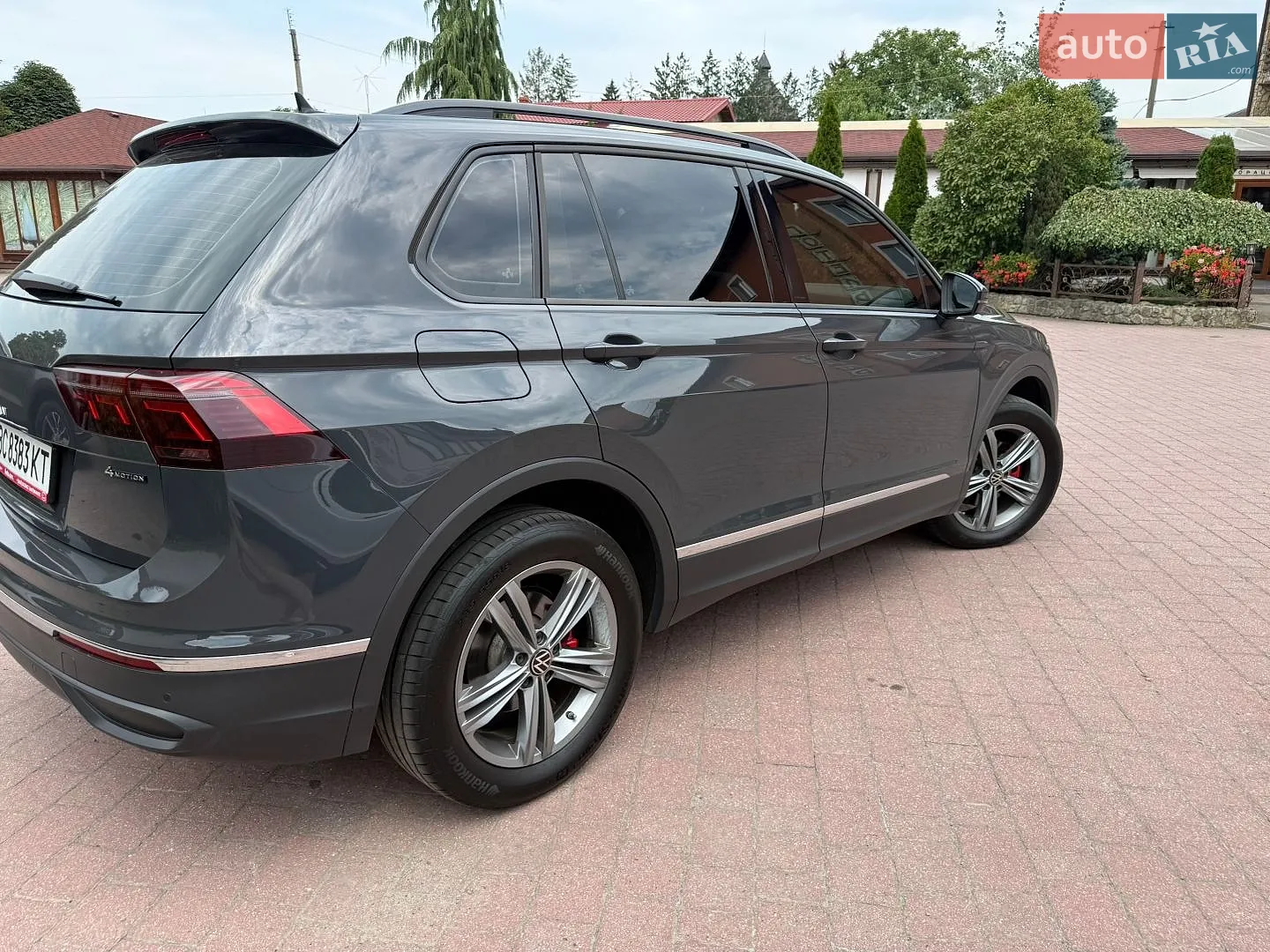 2021 Volkswagen Tiguan - мініатюра 10