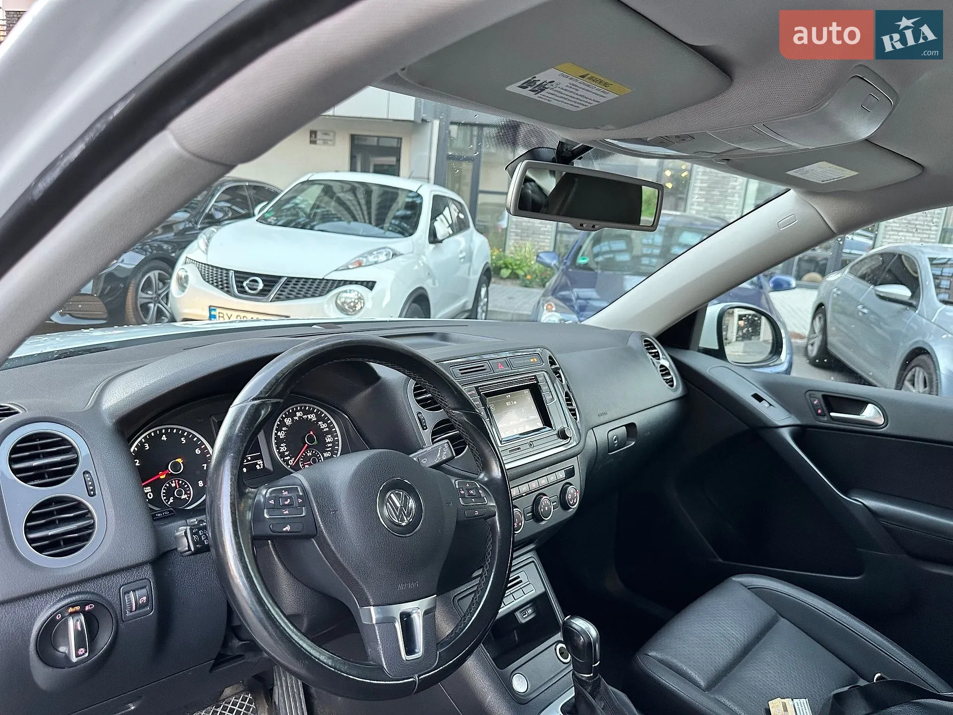 2016 Volkswagen Tiguan - мініатюра 10