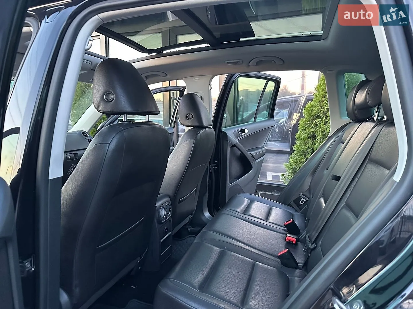 2015 Volkswagen Tiguan - мініатюра 16
