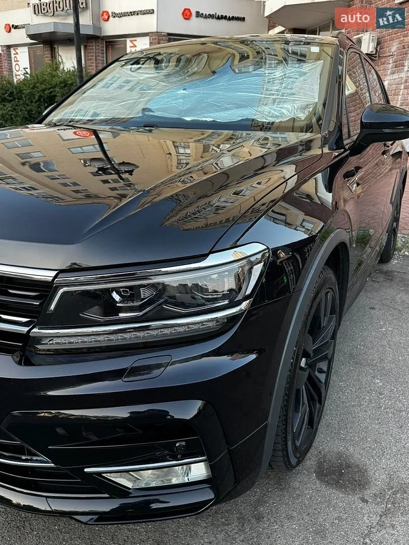 2020 Volkswagen Tiguan - мініатюра 2