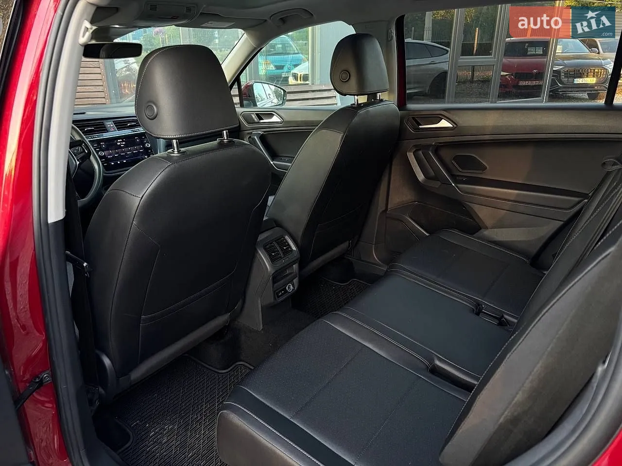 2019 Volkswagen Tiguan - мініатюра 8