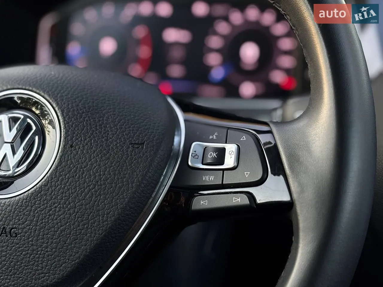 2019 Volkswagen Tiguan - мініатюра 14