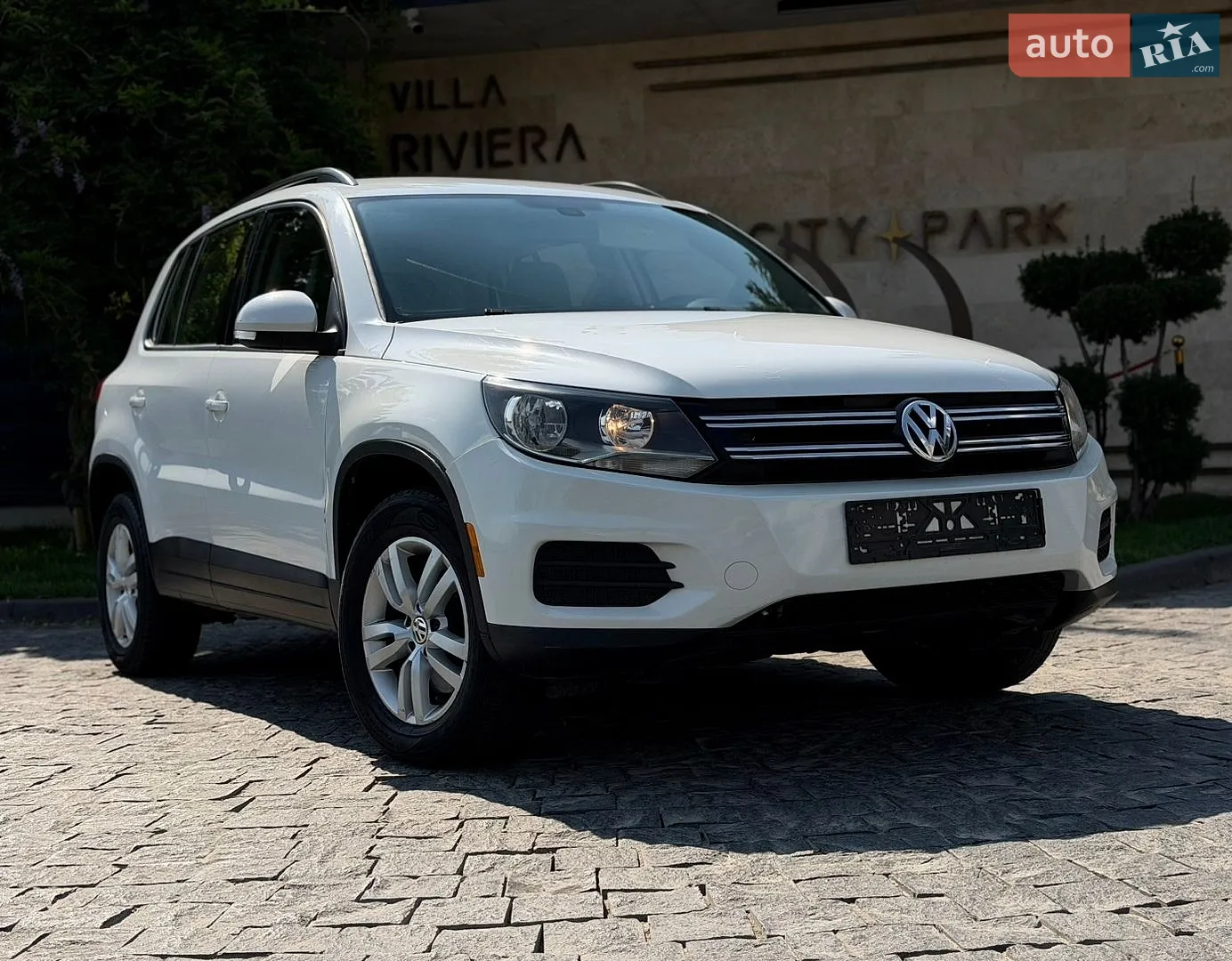 2016 Volkswagen Tiguan - фото 1