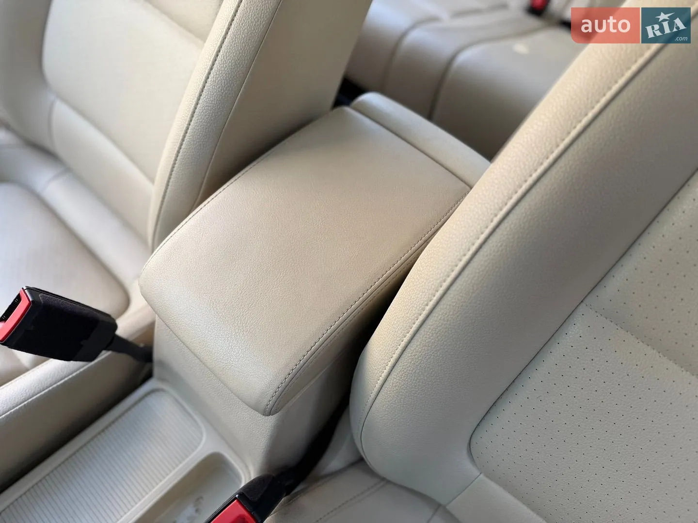 2016 Volkswagen Tiguan - мініатюра 29