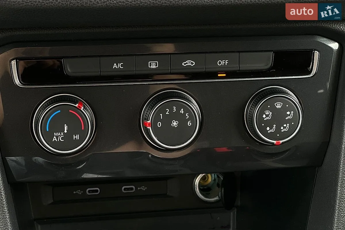 2020 Volkswagen Tiguan - мініатюра 20