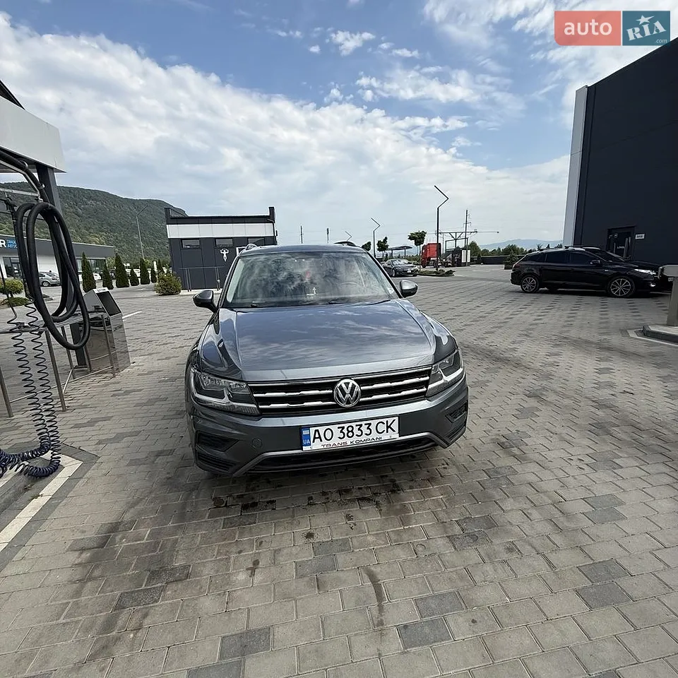 2016 Volkswagen Tiguan - мініатюра 16