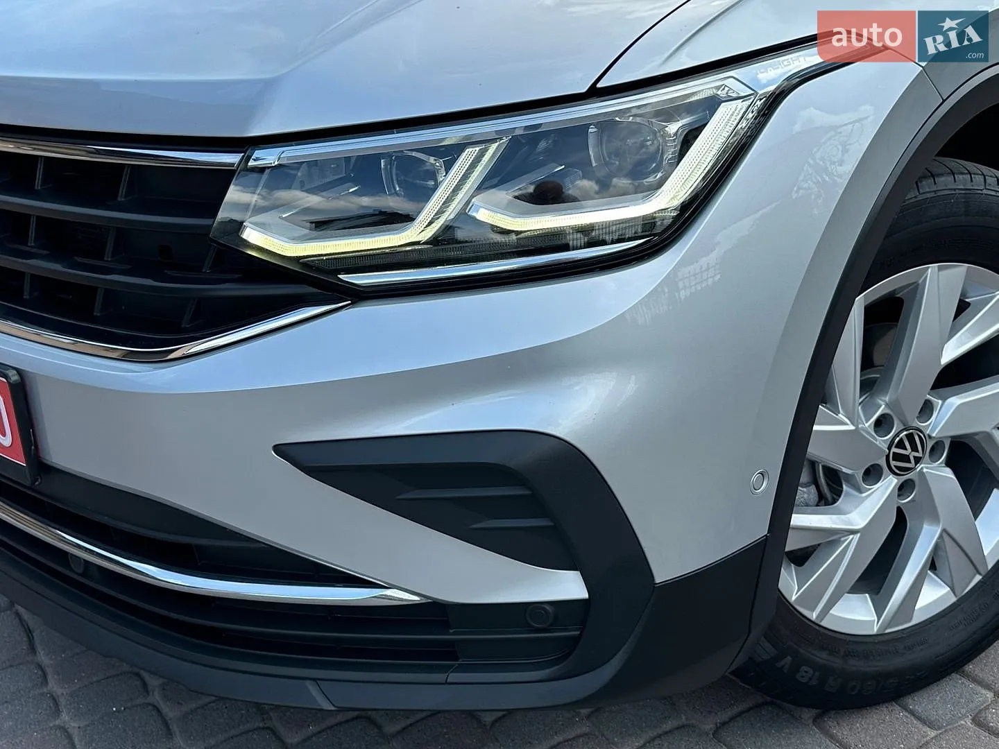 2021 Volkswagen Tiguan - мініатюра 9