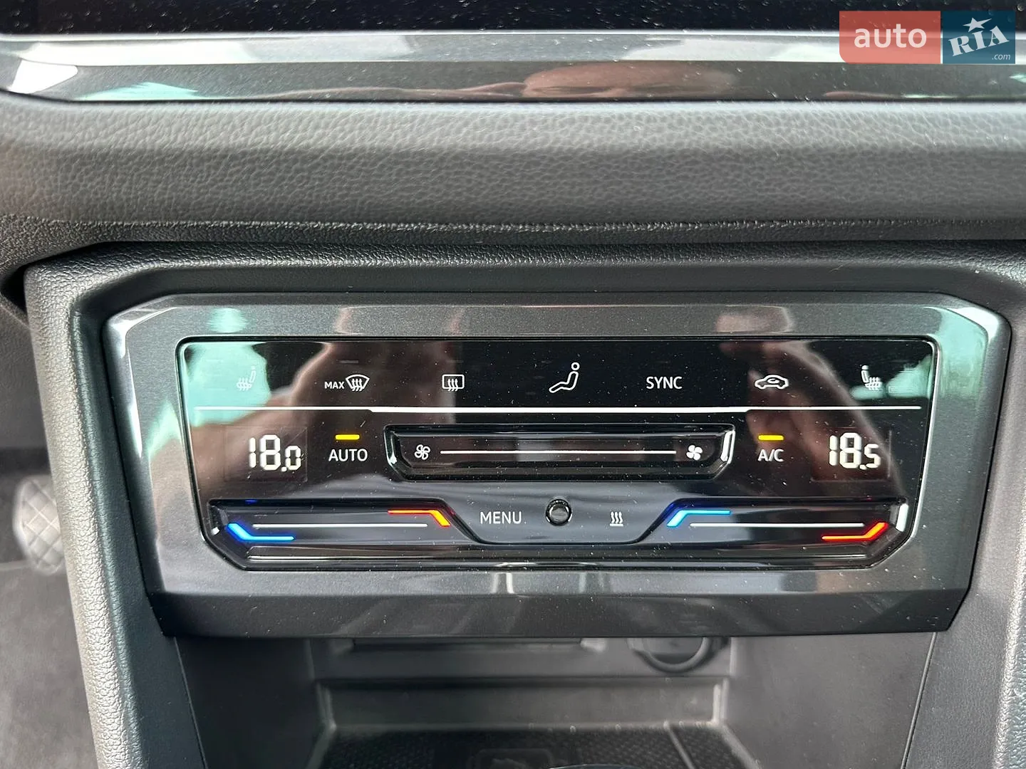 2021 Volkswagen Tiguan - мініатюра 52