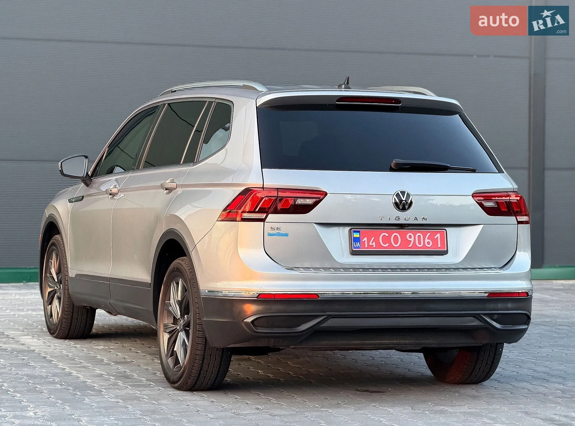 2021 Volkswagen Tiguan - мініатюра 12