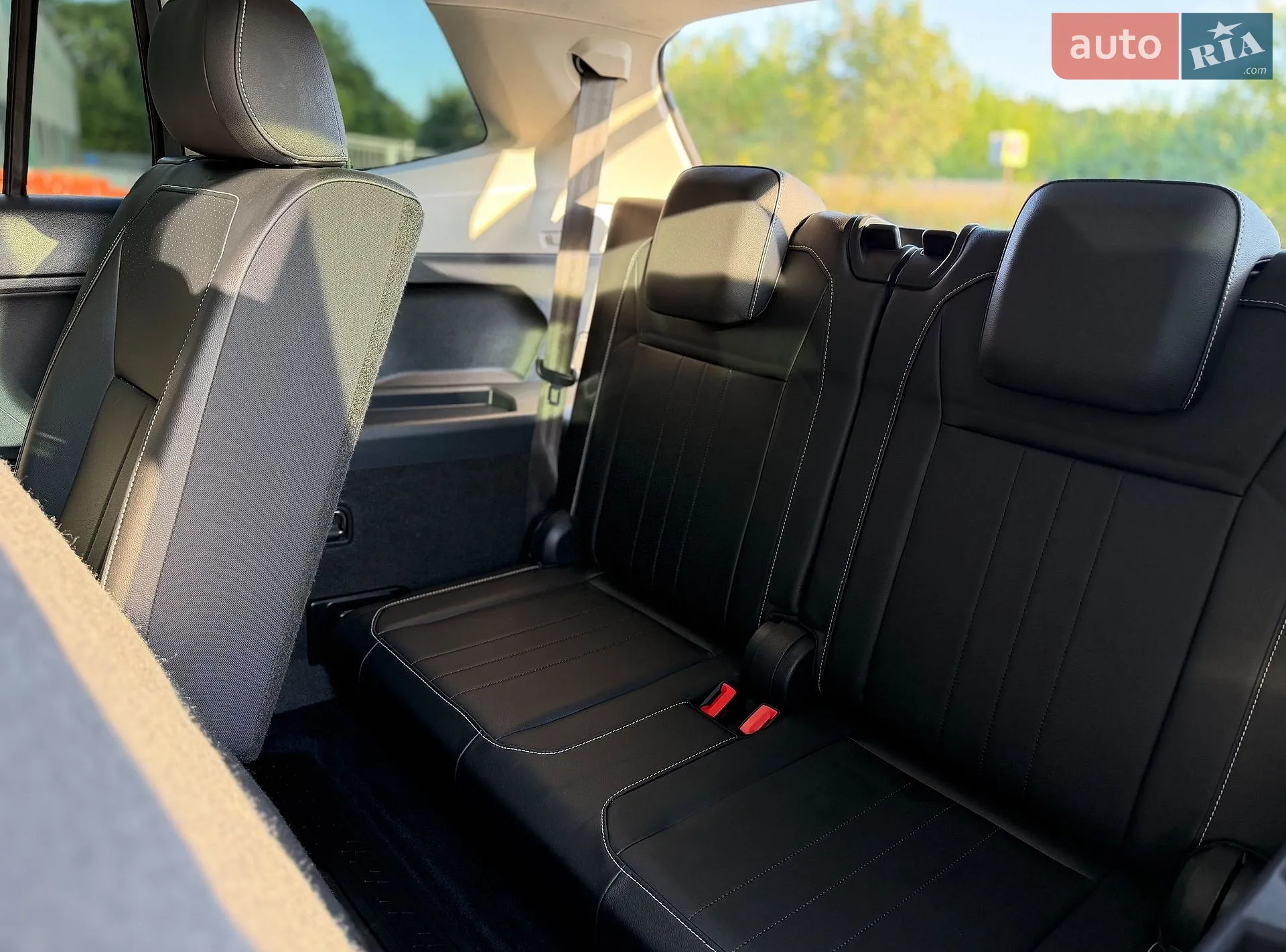 2021 Volkswagen Tiguan - мініатюра 34