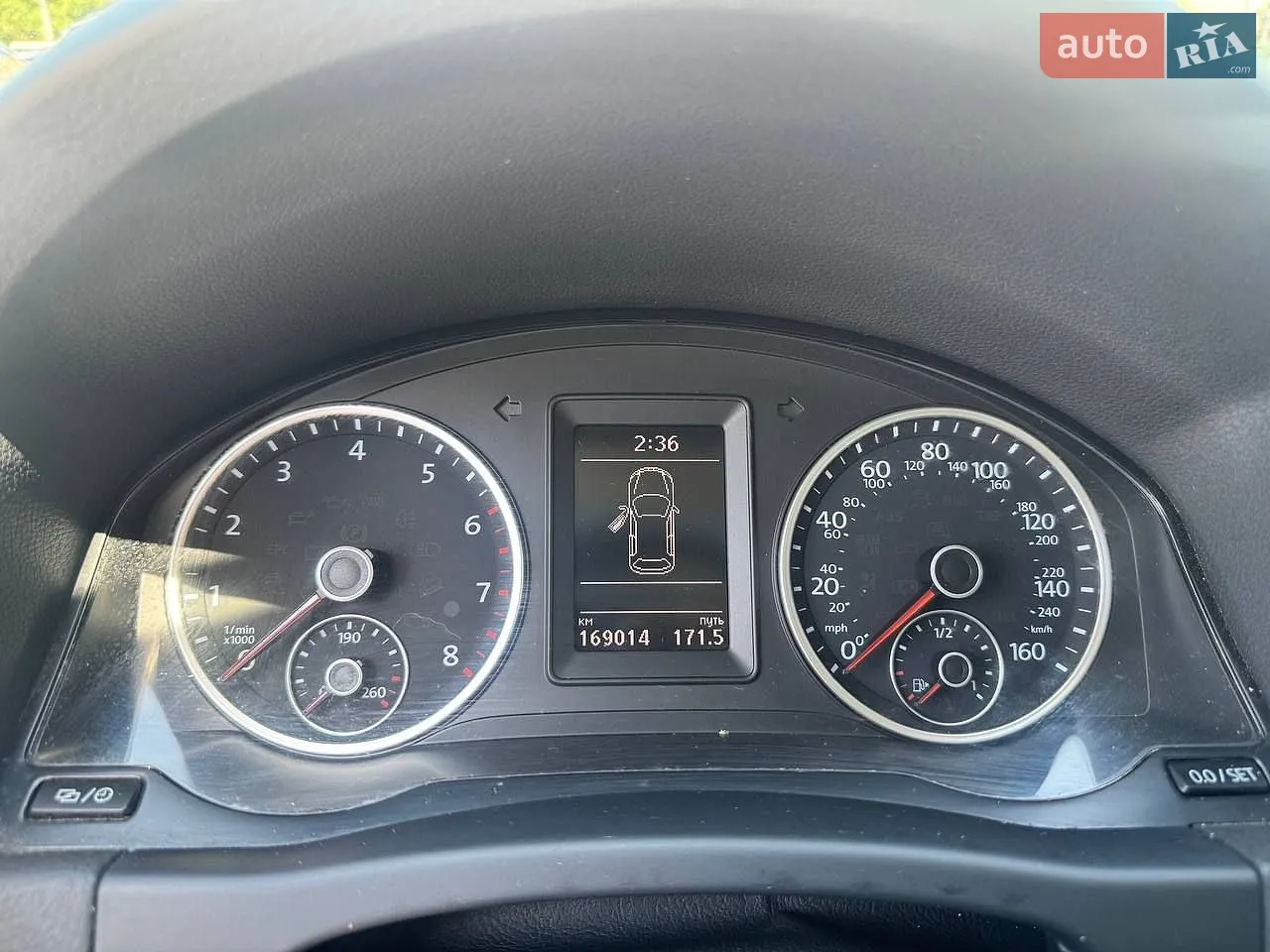 2016 Volkswagen Tiguan - мініатюра 9