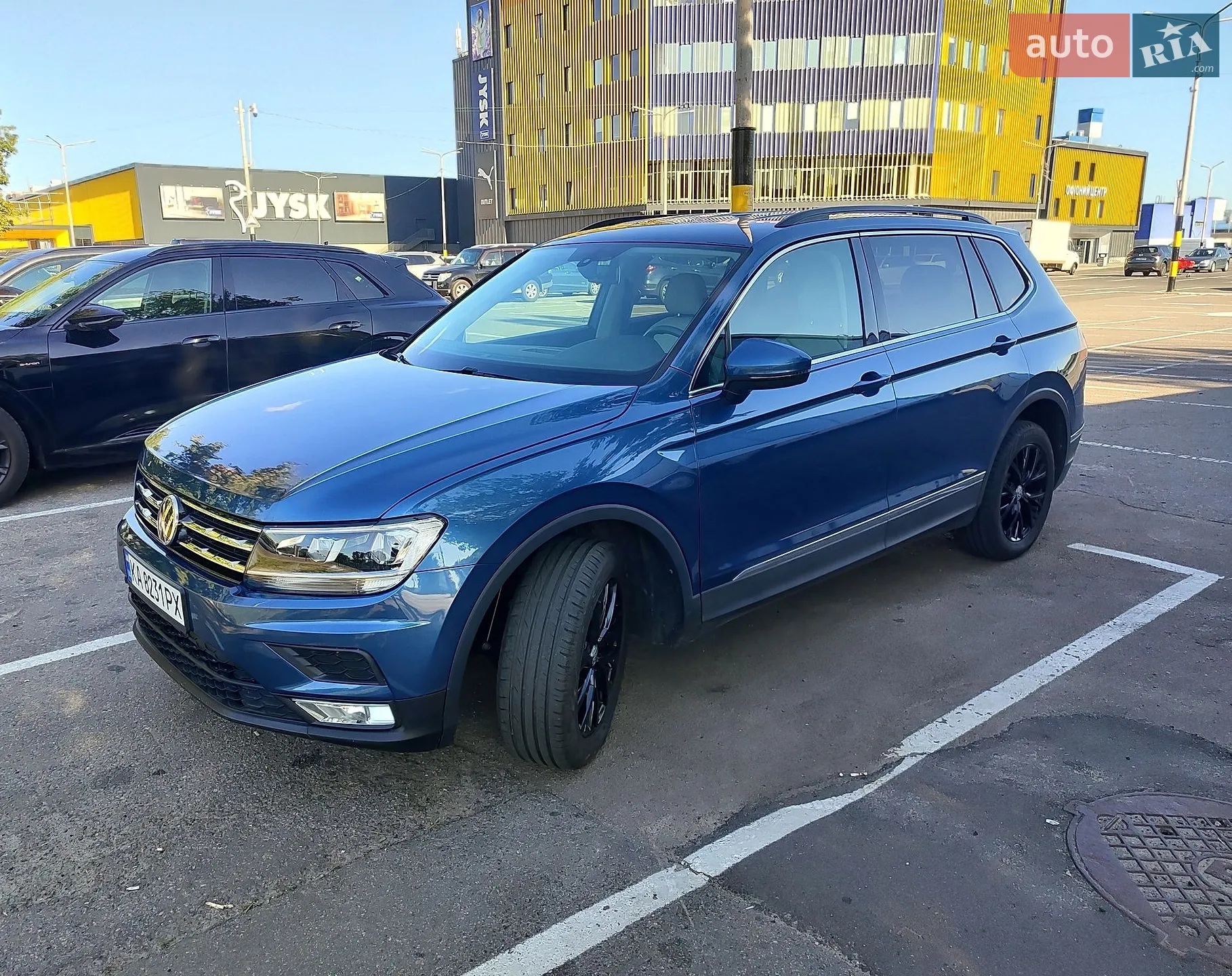 2020 Volkswagen Tiguan - фото 1