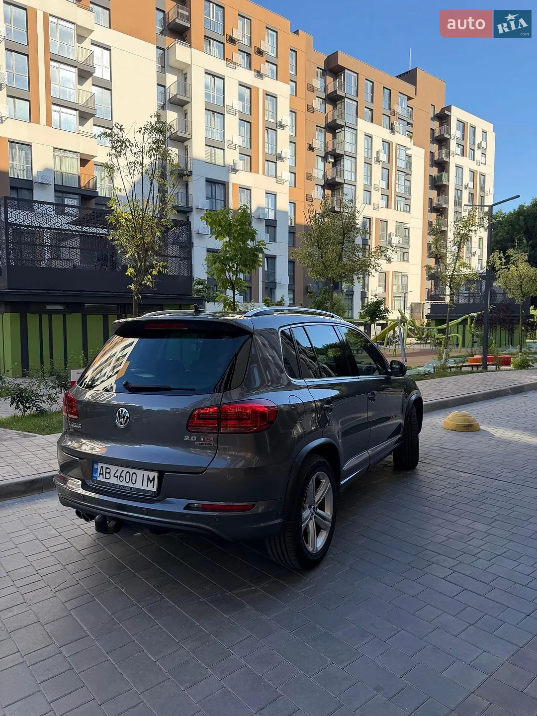 2015 Volkswagen Tiguan - мініатюра 11
