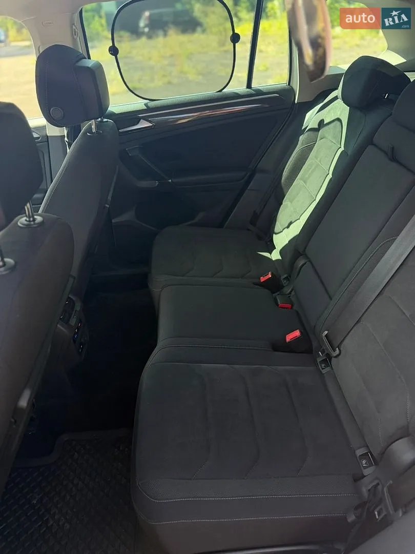 2018 Volkswagen Tiguan - мініатюра 9