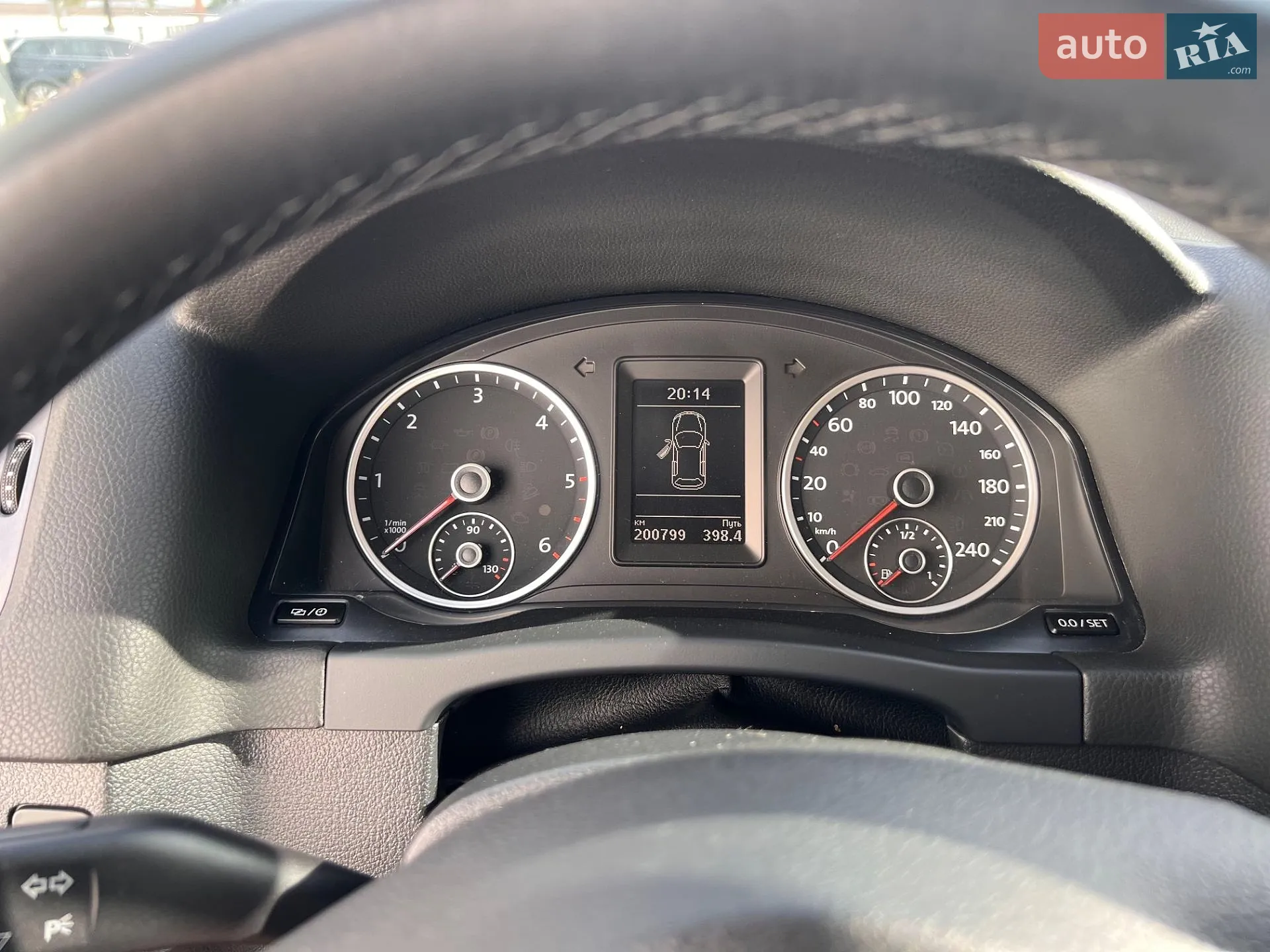 2014 Volkswagen Tiguan - мініатюра 17