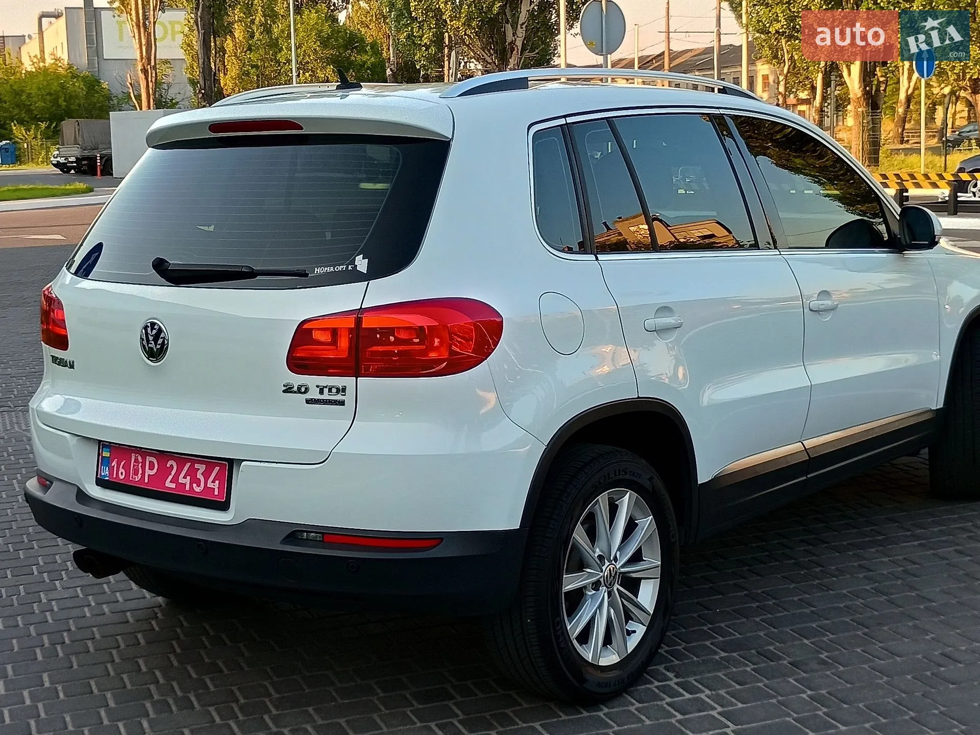 2014 Volkswagen Tiguan - мініатюра 13