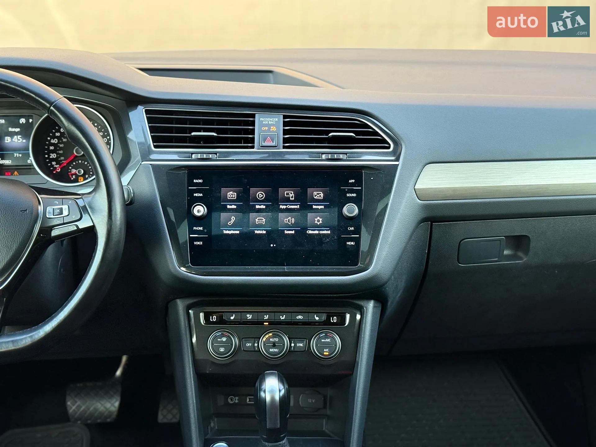 2018 Volkswagen Tiguan - мініатюра 52