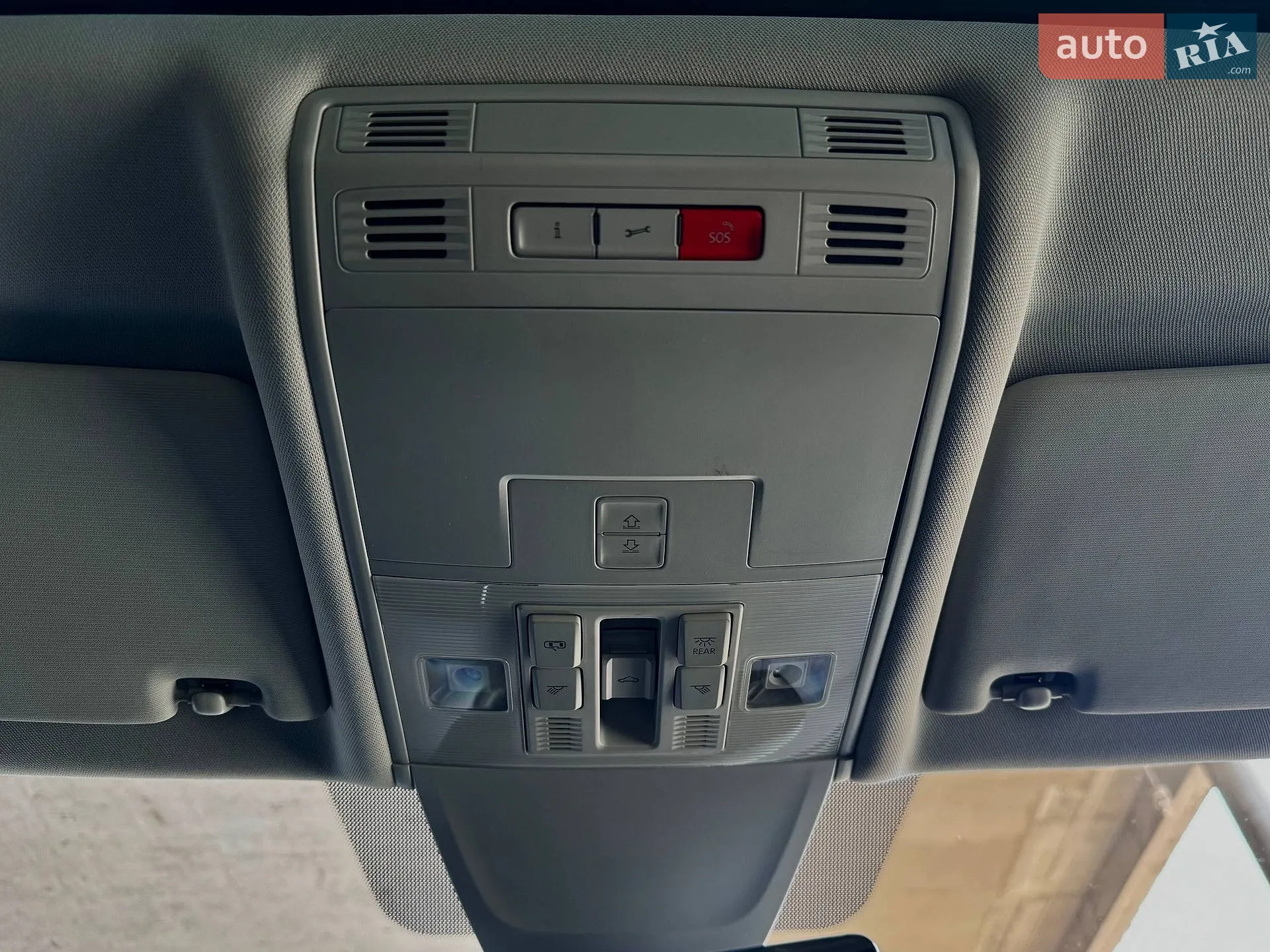2018 Volkswagen Tiguan - мініатюра 22