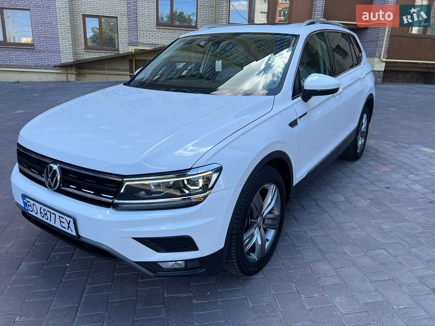 2020 Volkswagen Tiguan - мініатюра 11