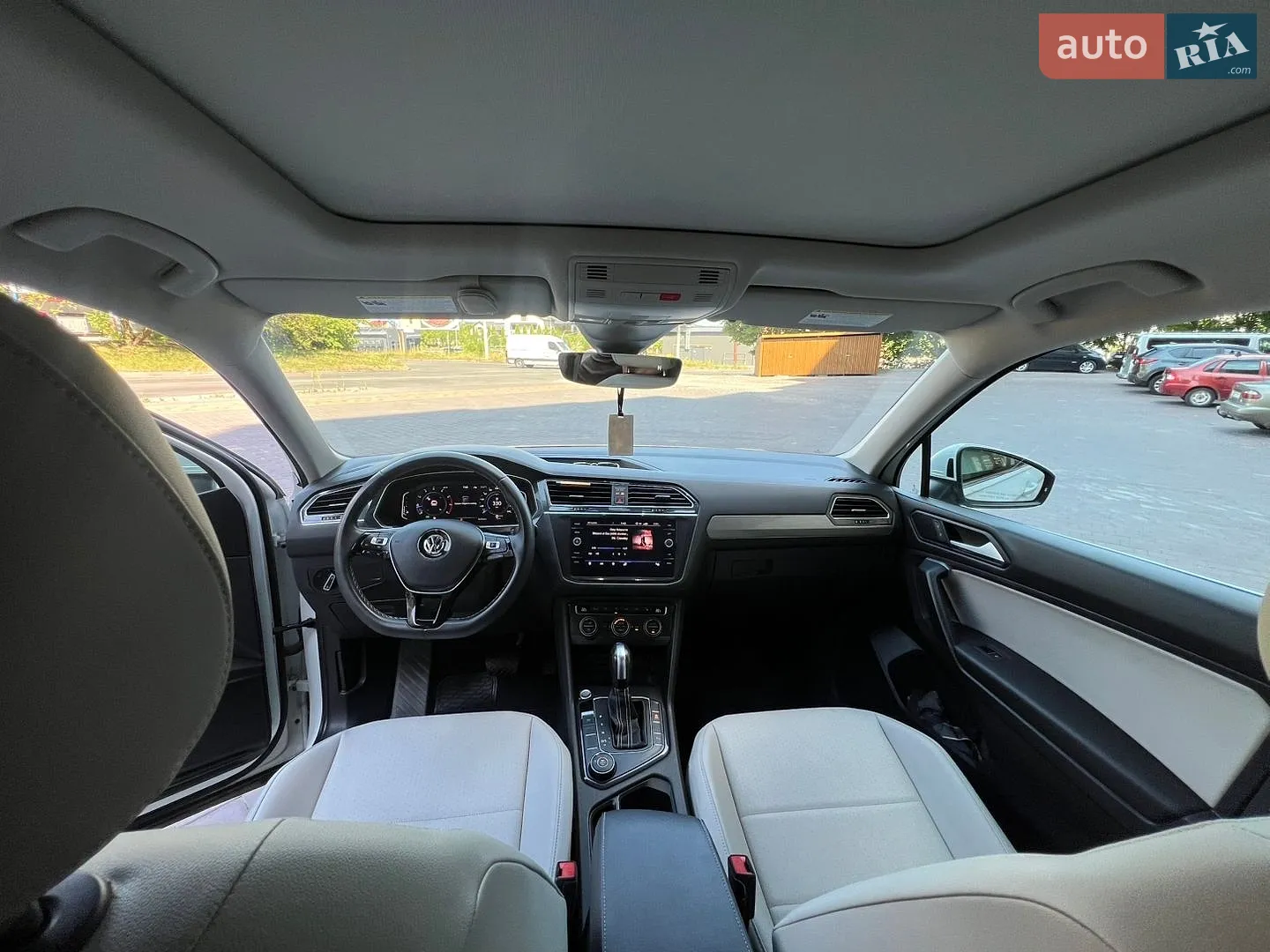 2020 Volkswagen Tiguan - мініатюра 18