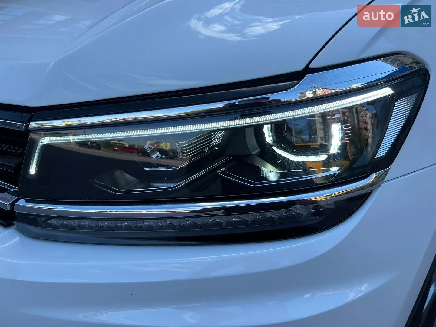 2020 Volkswagen Tiguan - мініатюра 23