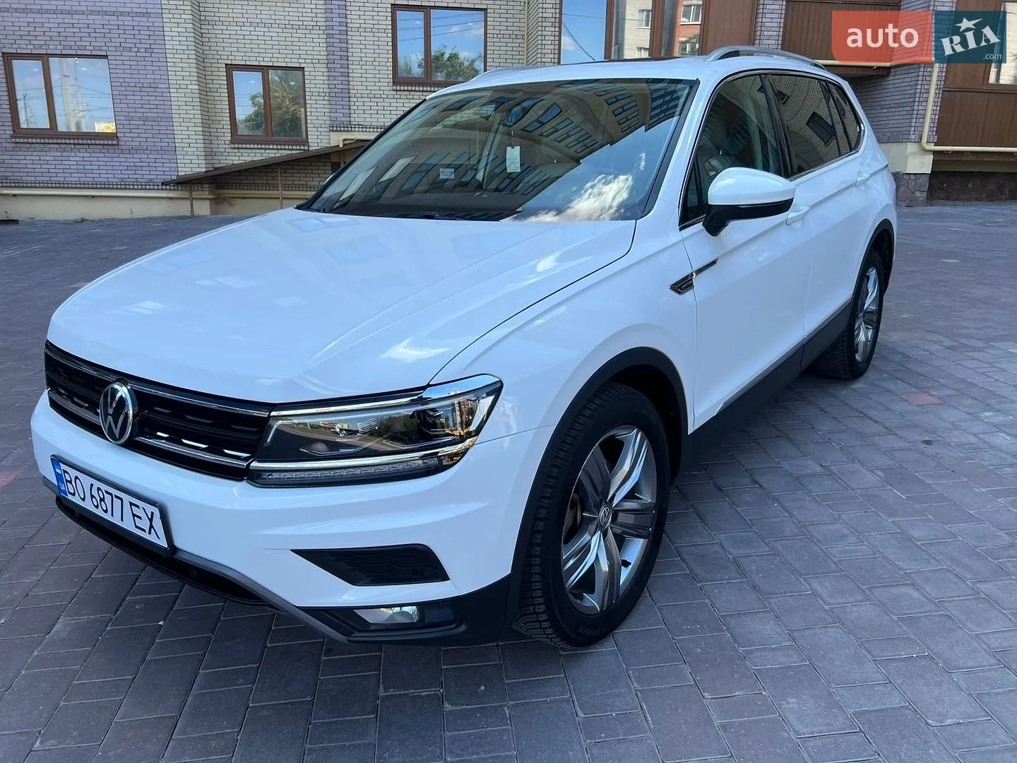 2020 Volkswagen Tiguan - мініатюра 3