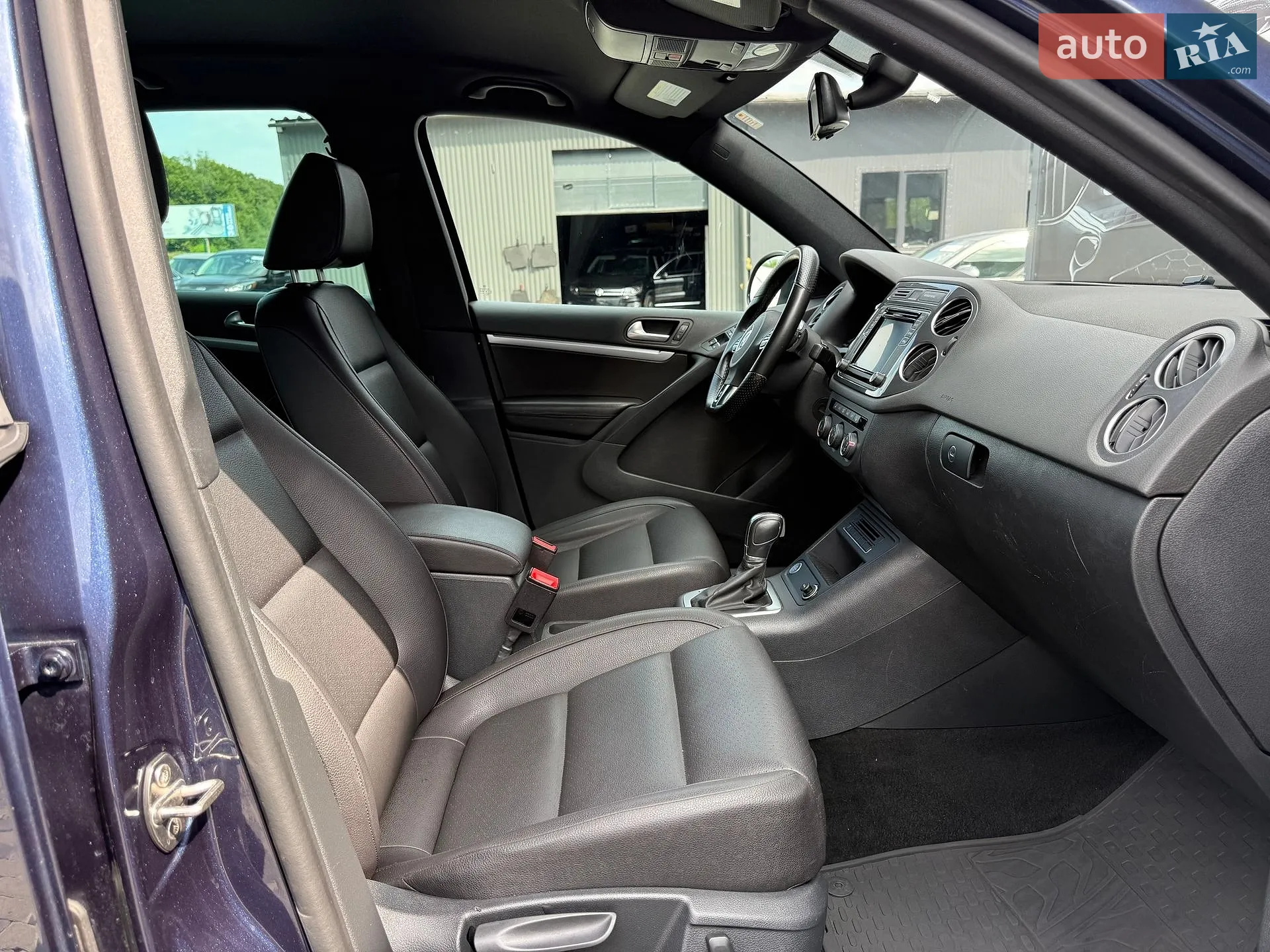 2016 Volkswagen Tiguan - мініатюра 39