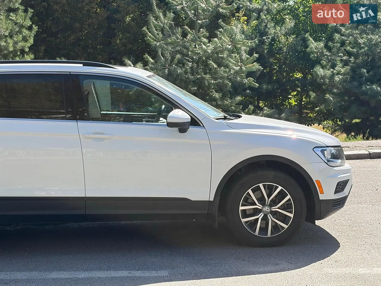 2018 Volkswagen Tiguan - мініатюра 14