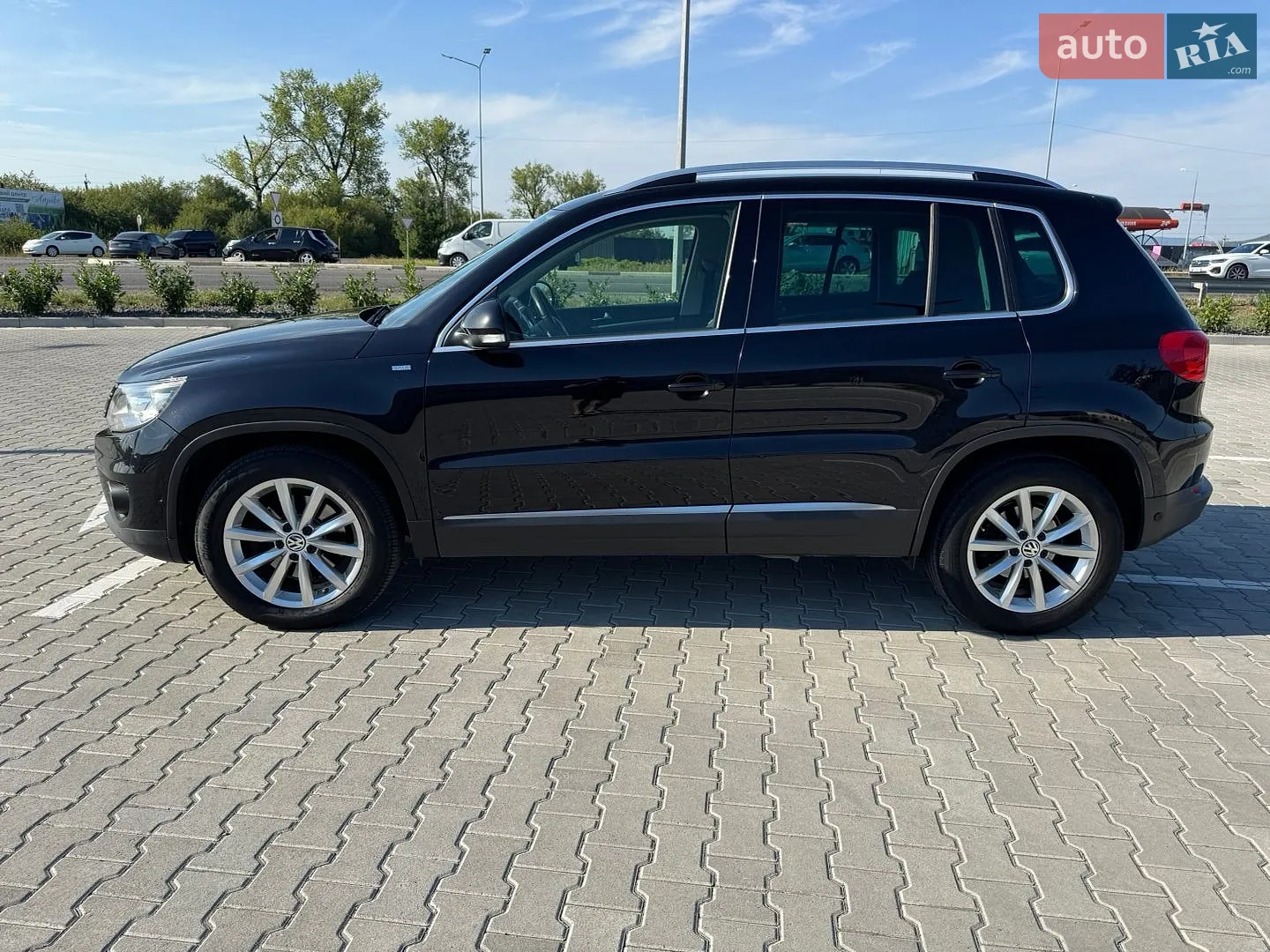 2014 Volkswagen Tiguan - мініатюра 10