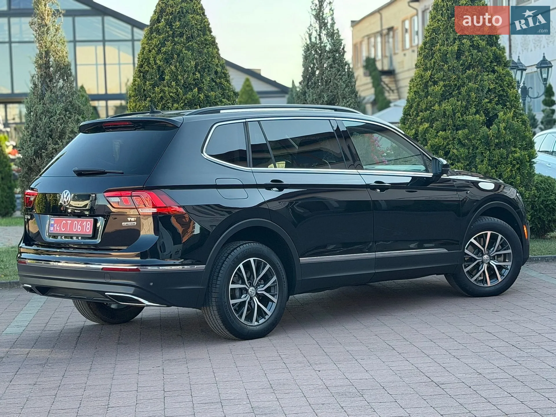 2018 Volkswagen Tiguan - мініатюра 33