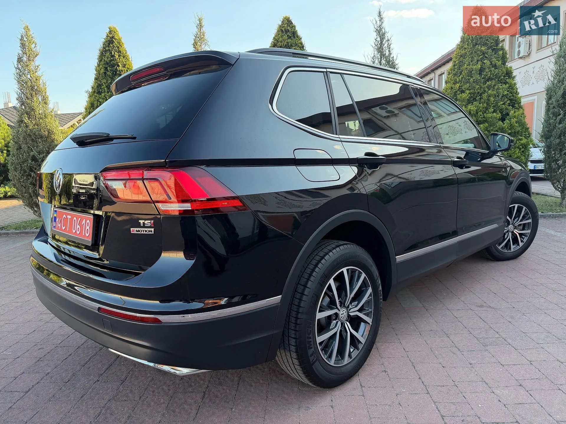 2018 Volkswagen Tiguan - мініатюра 35