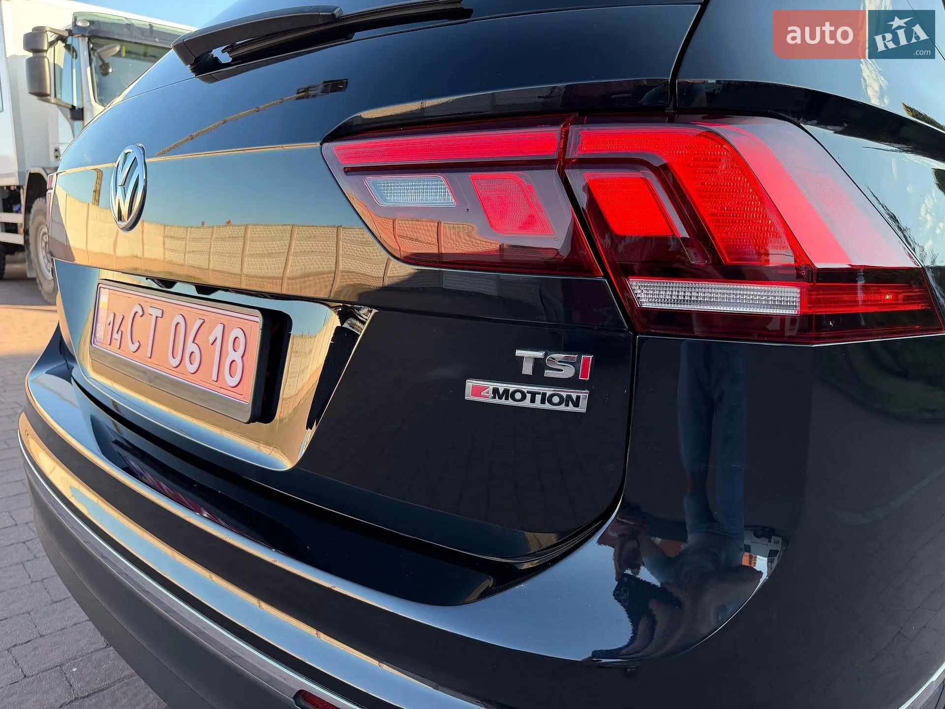 2018 Volkswagen Tiguan - мініатюра 59