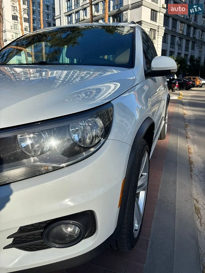 2016 Volkswagen Tiguan - мініатюра 18
