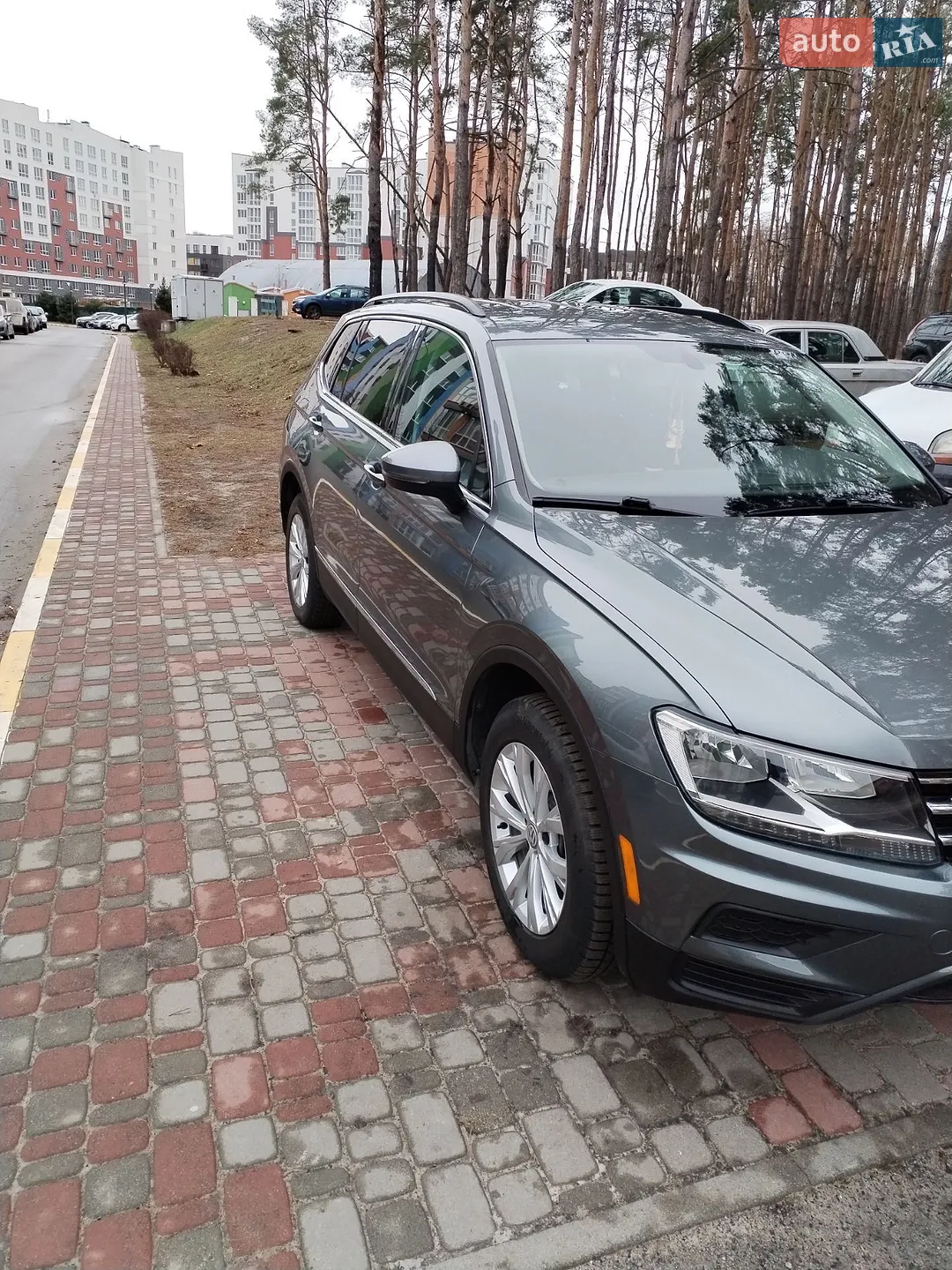2017 Volkswagen Tiguan - мініатюра 13