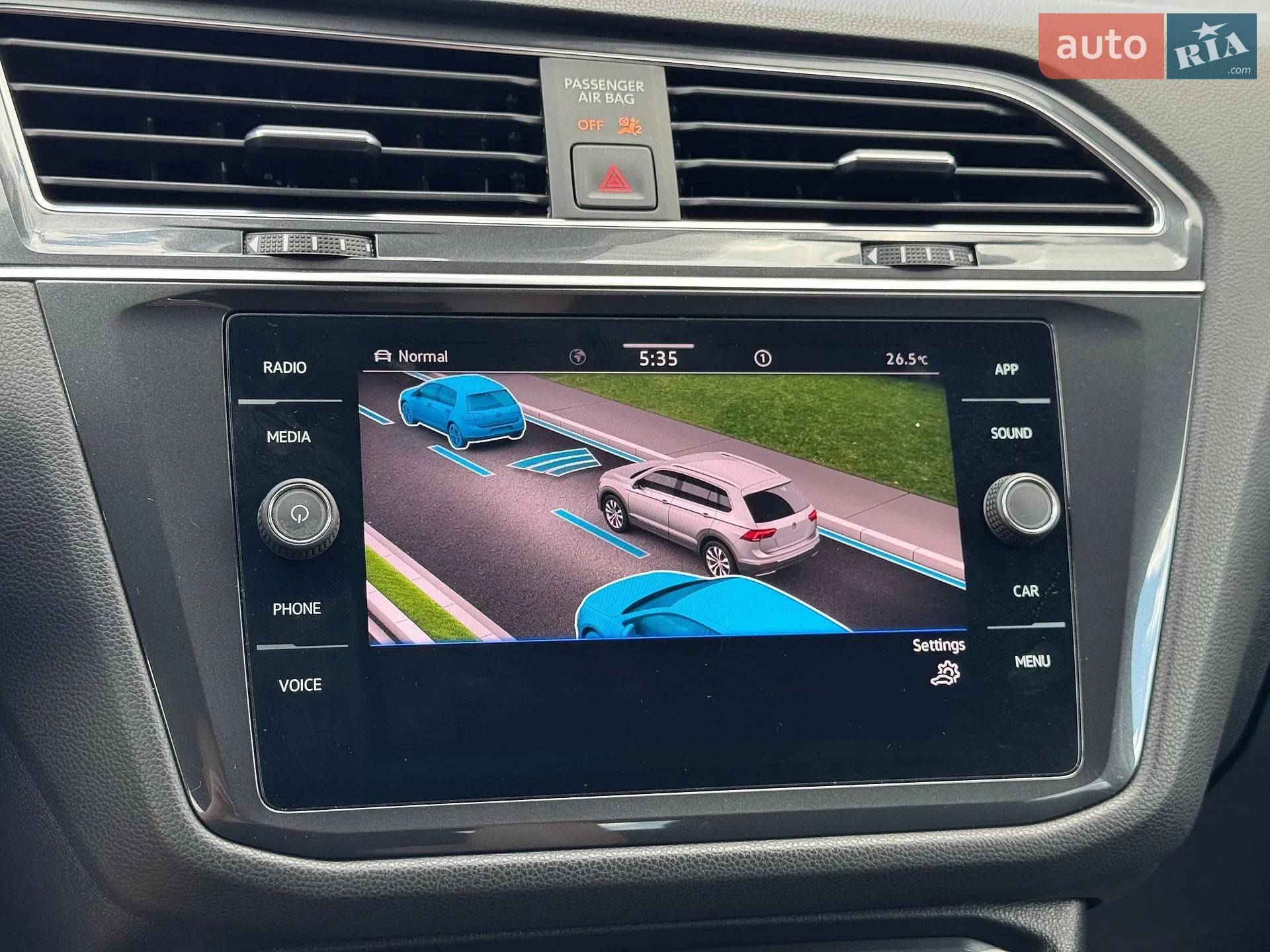 2021 Volkswagen Tiguan - мініатюра 23