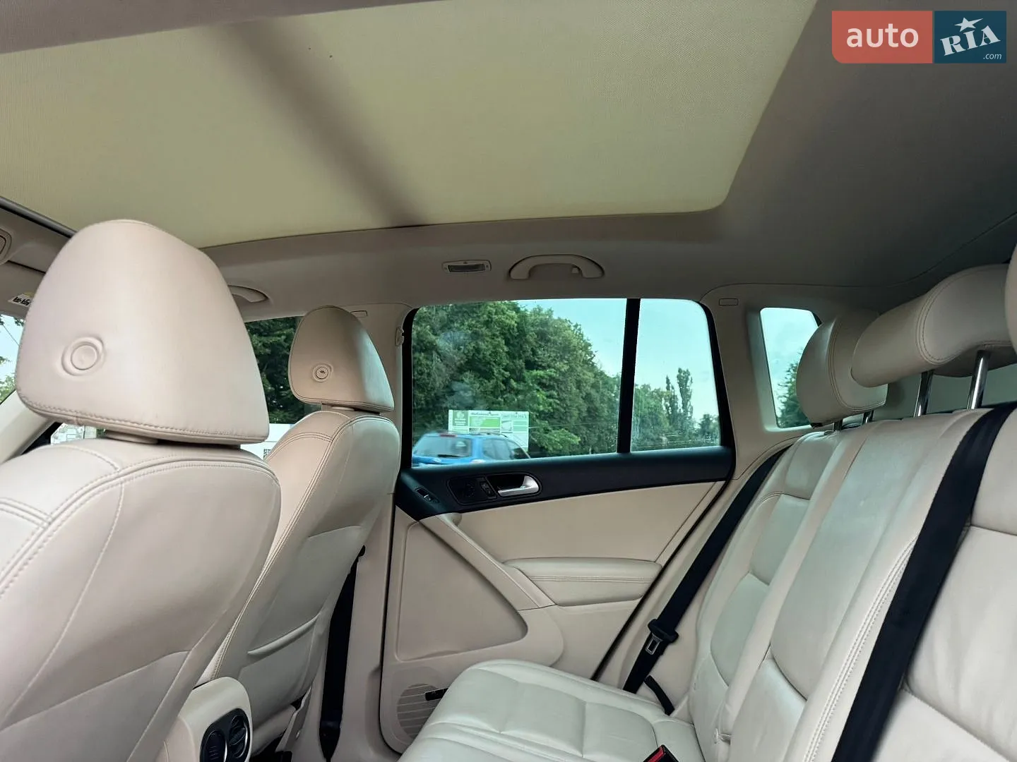 2016 Volkswagen Tiguan - мініатюра 32