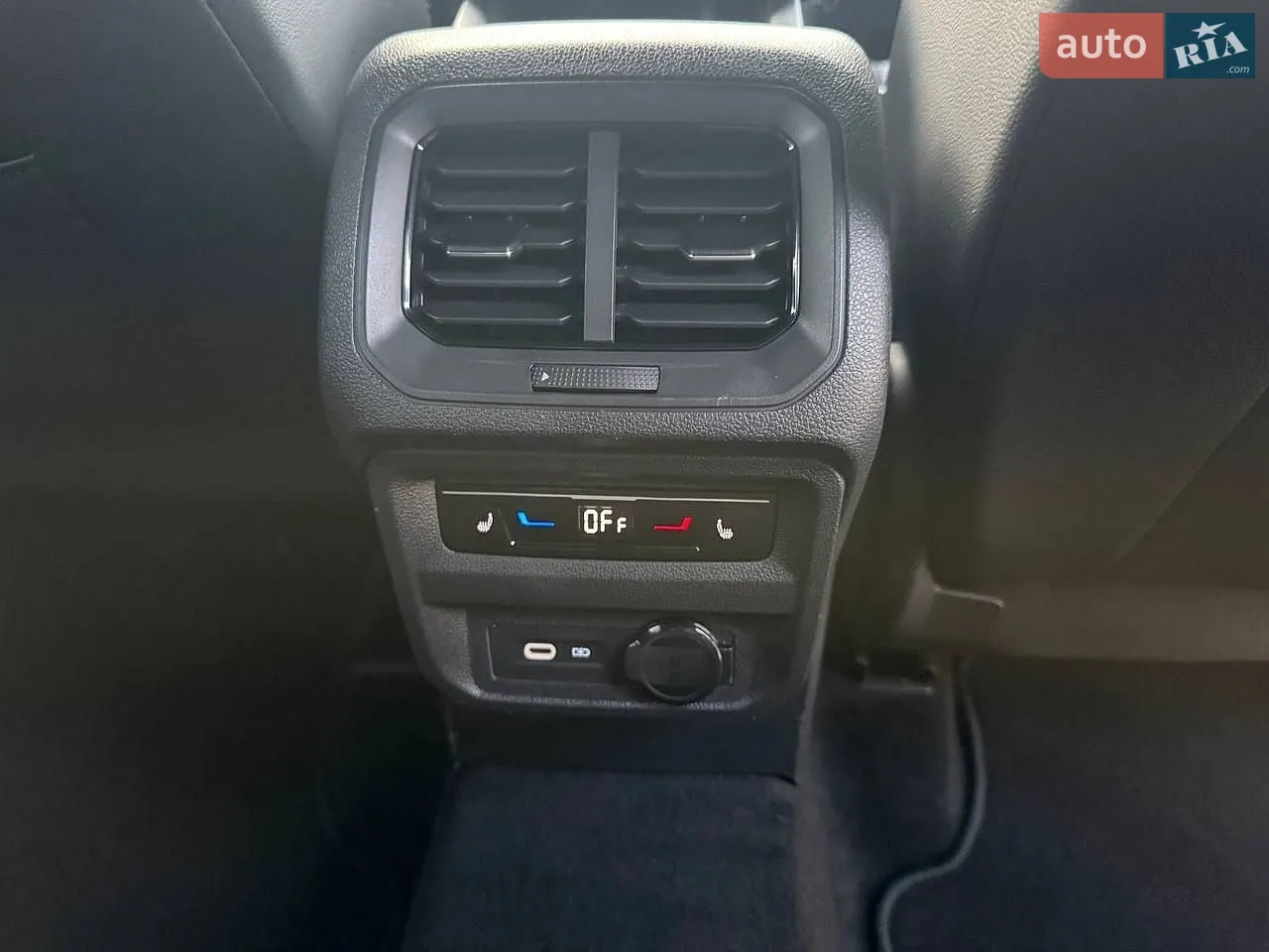 2022 Volkswagen Tiguan - мініатюра 19
