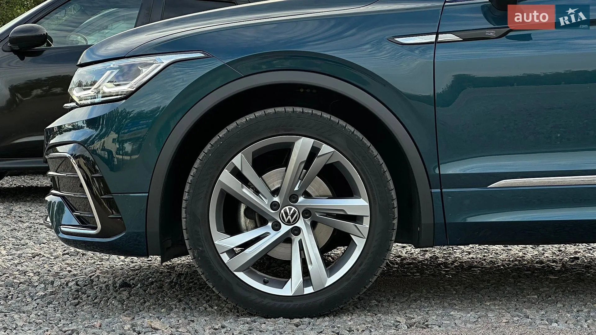 2021 Volkswagen Tiguan - мініатюра 10