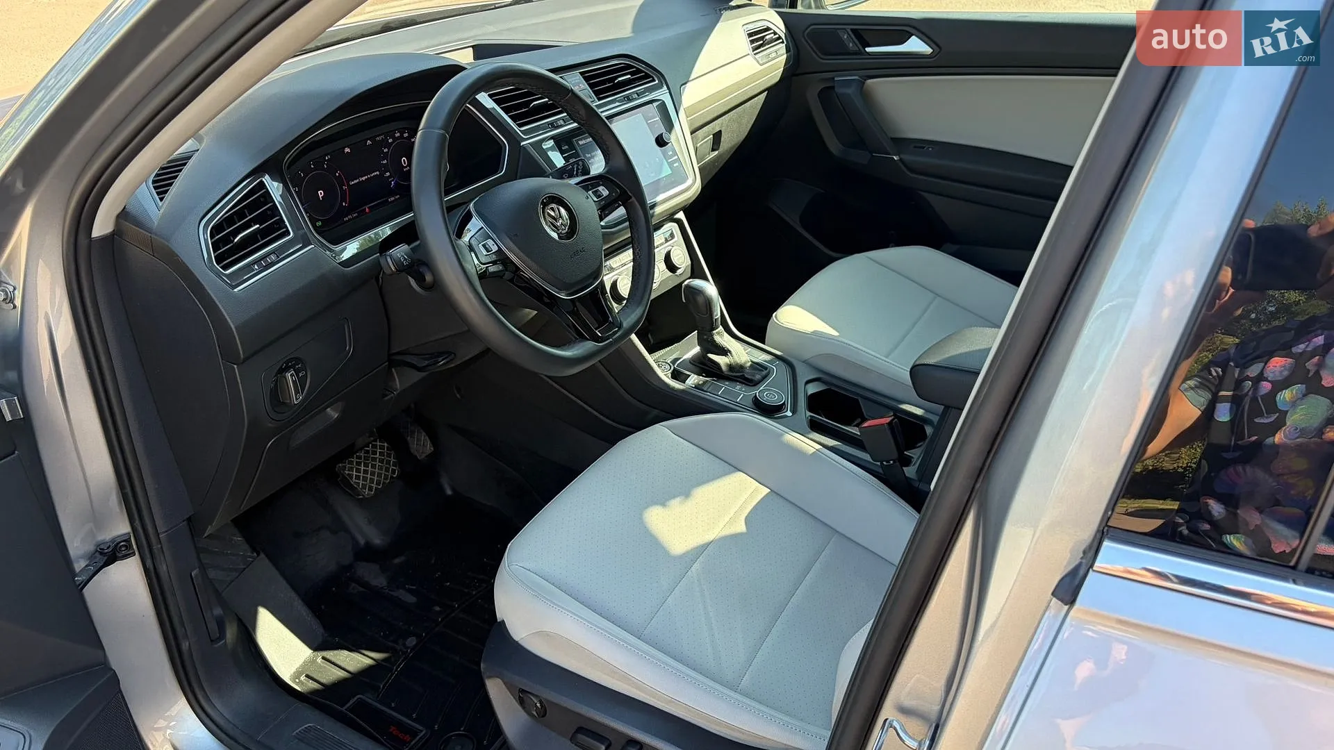 2019 Volkswagen Tiguan - мініатюра 10