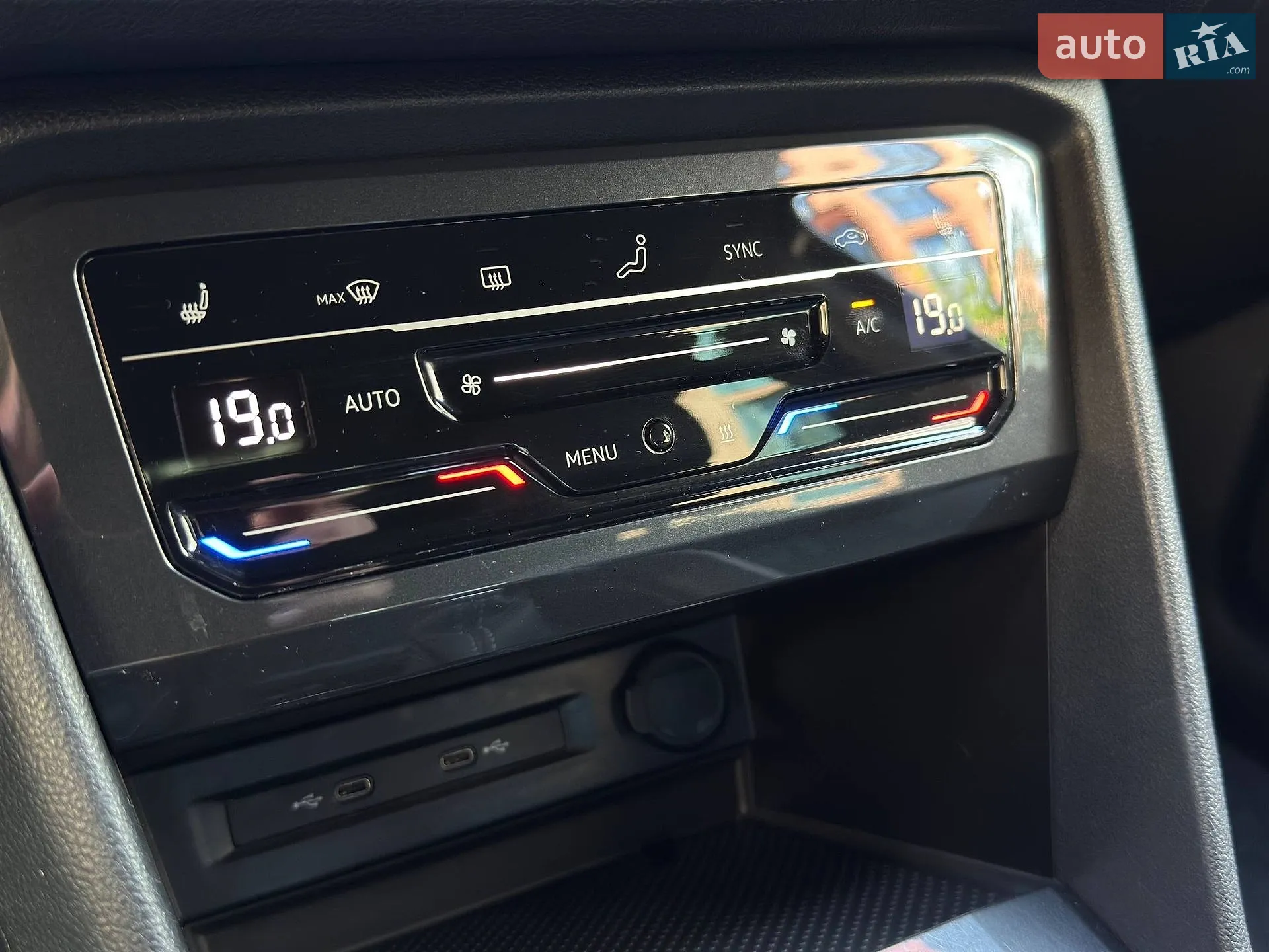 2020 Volkswagen Tiguan - мініатюра 23