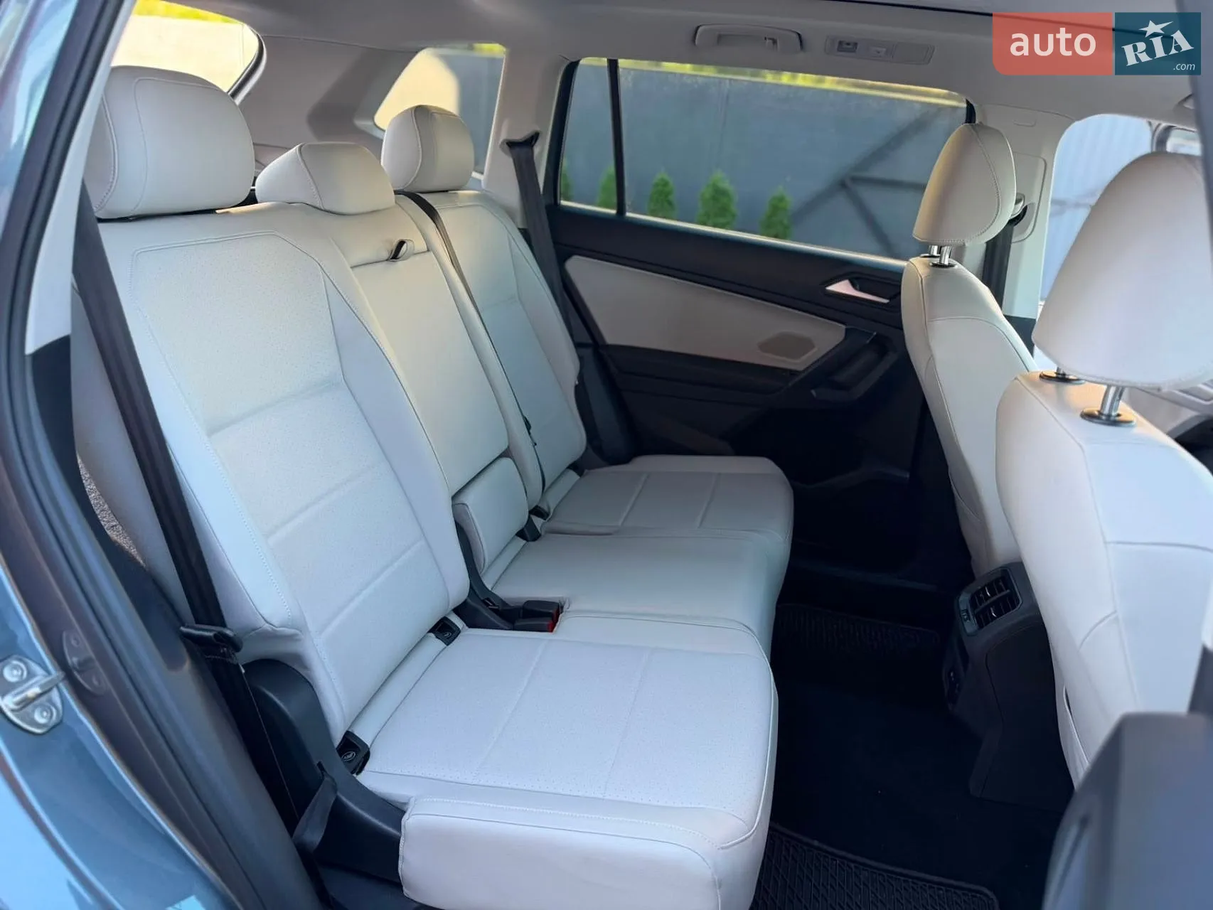 2020 Volkswagen Tiguan - мініатюра 30