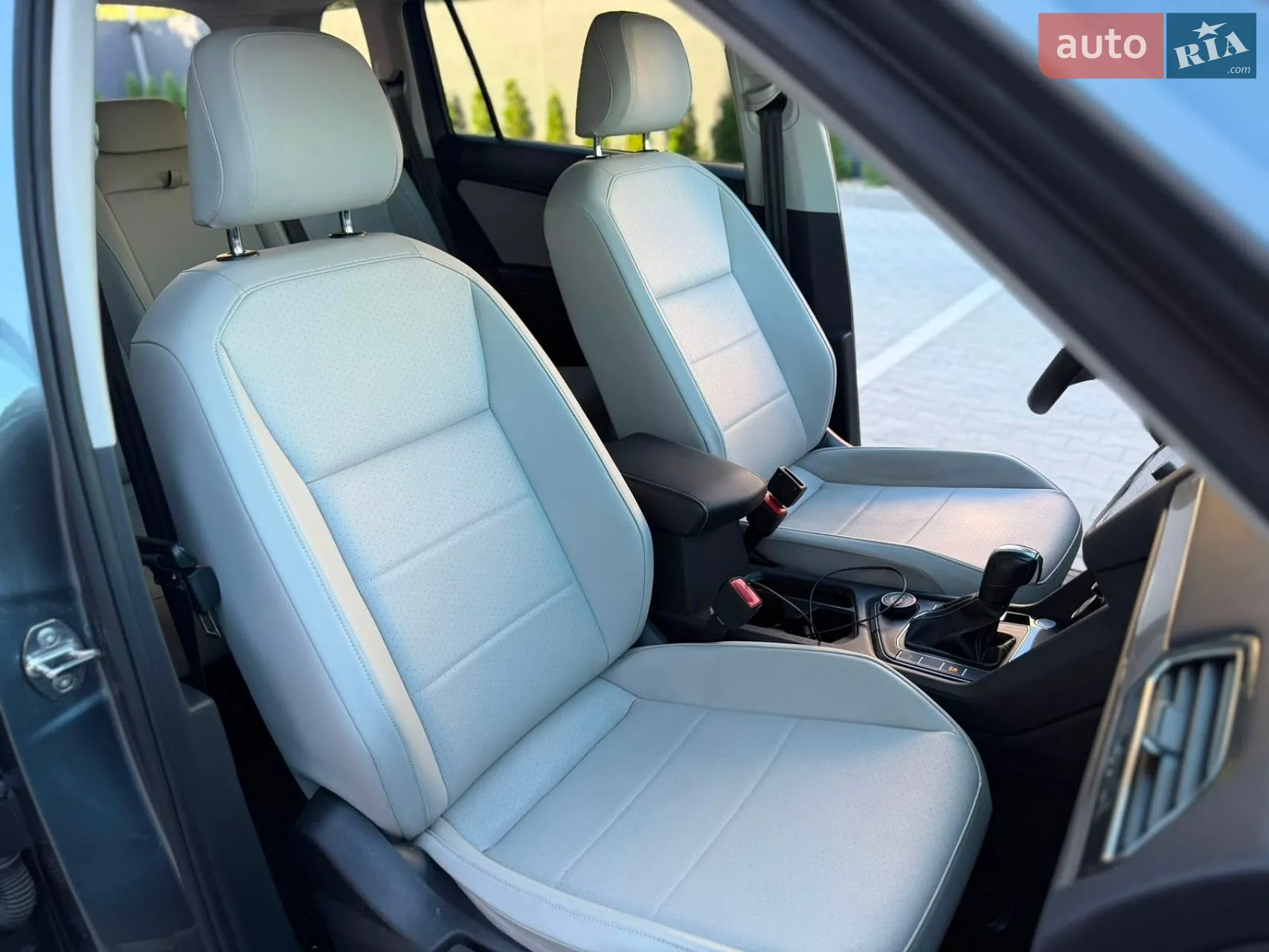 2020 Volkswagen Tiguan - мініатюра 40