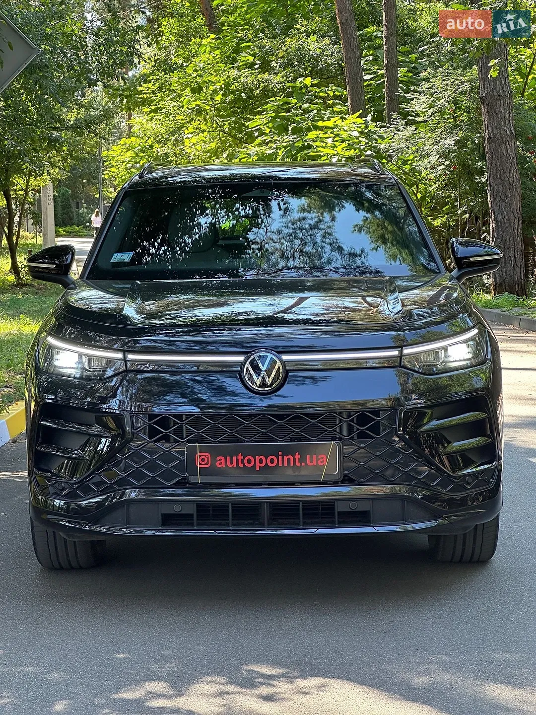 2025 Volkswagen Tiguan - фото 1